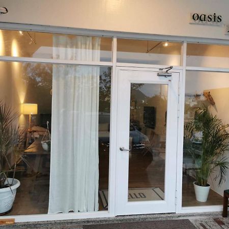 Oasis Inn Старе місто Хенчун Екстер'єр фото