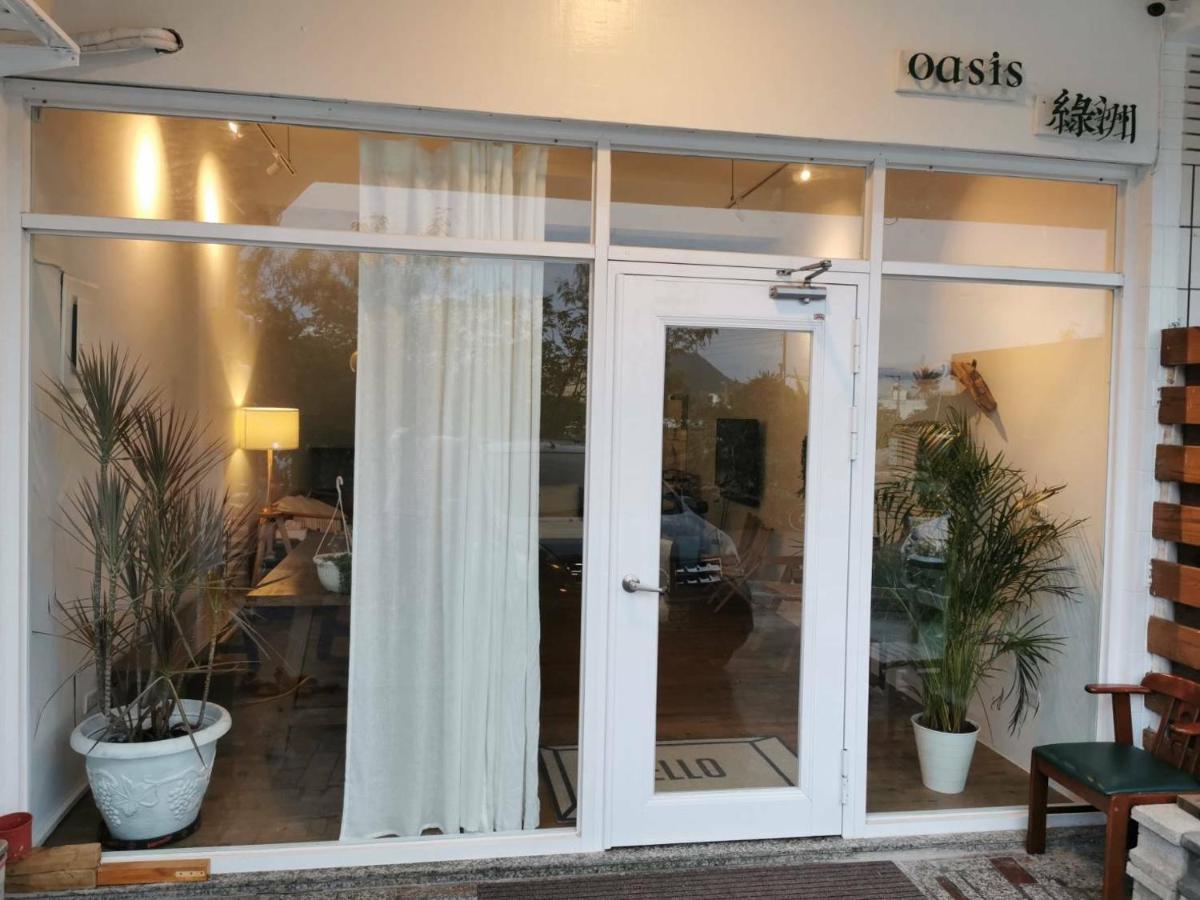 Oasis Inn Старе місто Хенчун Екстер'єр фото