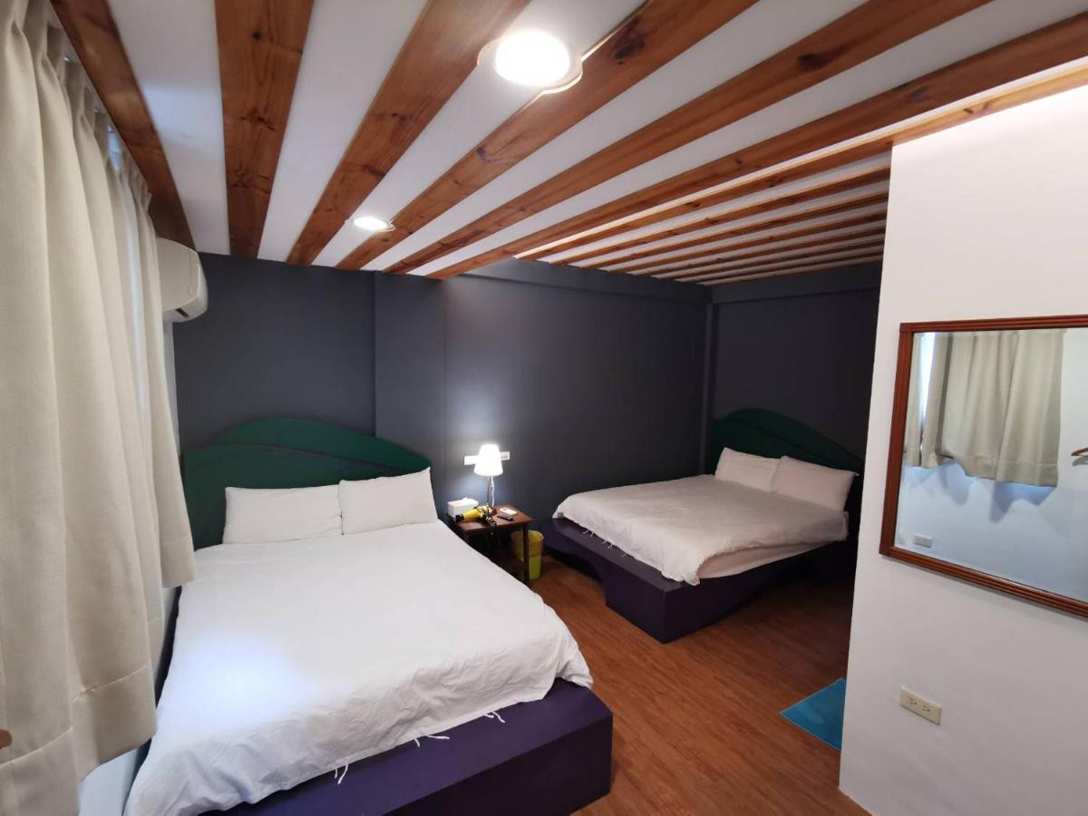 Oasis Inn Старе місто Хенчун Екстер'єр фото