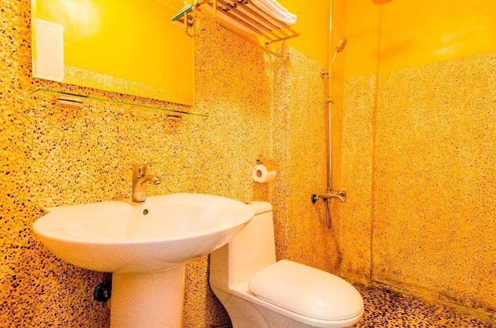 Oasis Inn Старе місто Хенчун Екстер'єр фото